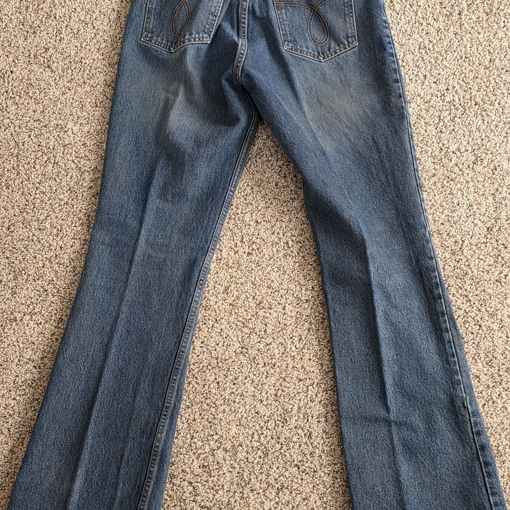 Juicy Couture Relaxed Fit Blue Jeans - Picture 3 of 5